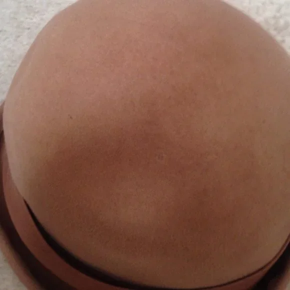 VINTAGE Tan Cloche Bucket Hat